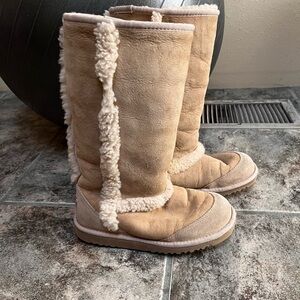 UGG Sunburst Tall Winter